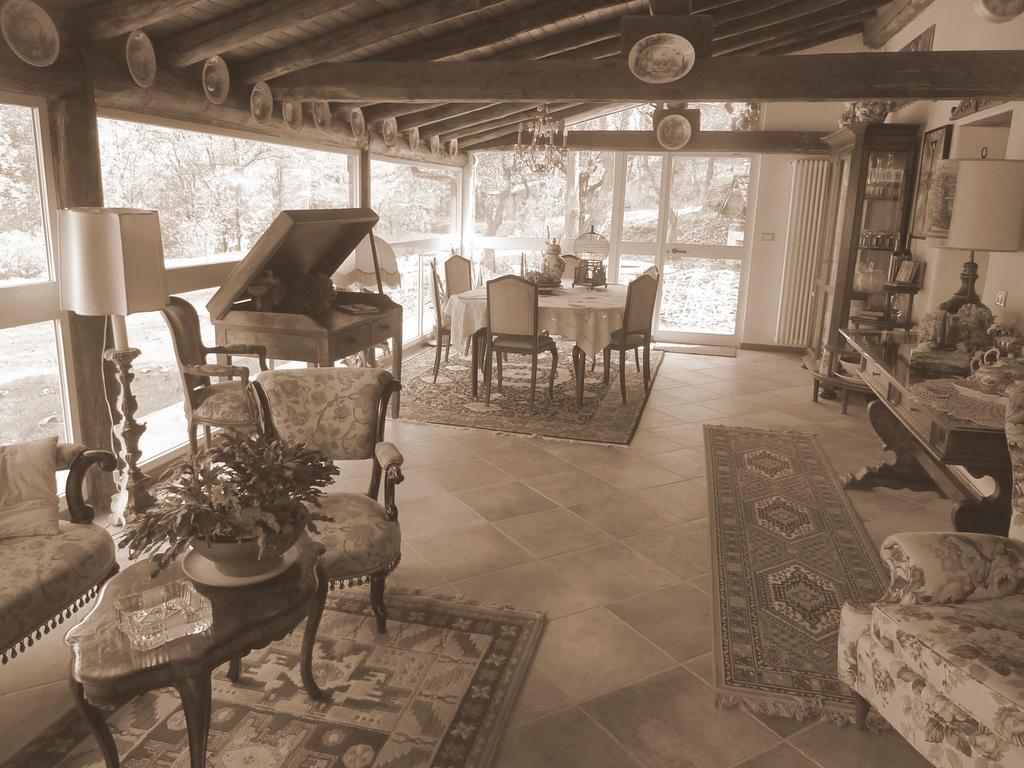 Bed and Breakfast Le Radici Сасселло Экстерьер фото